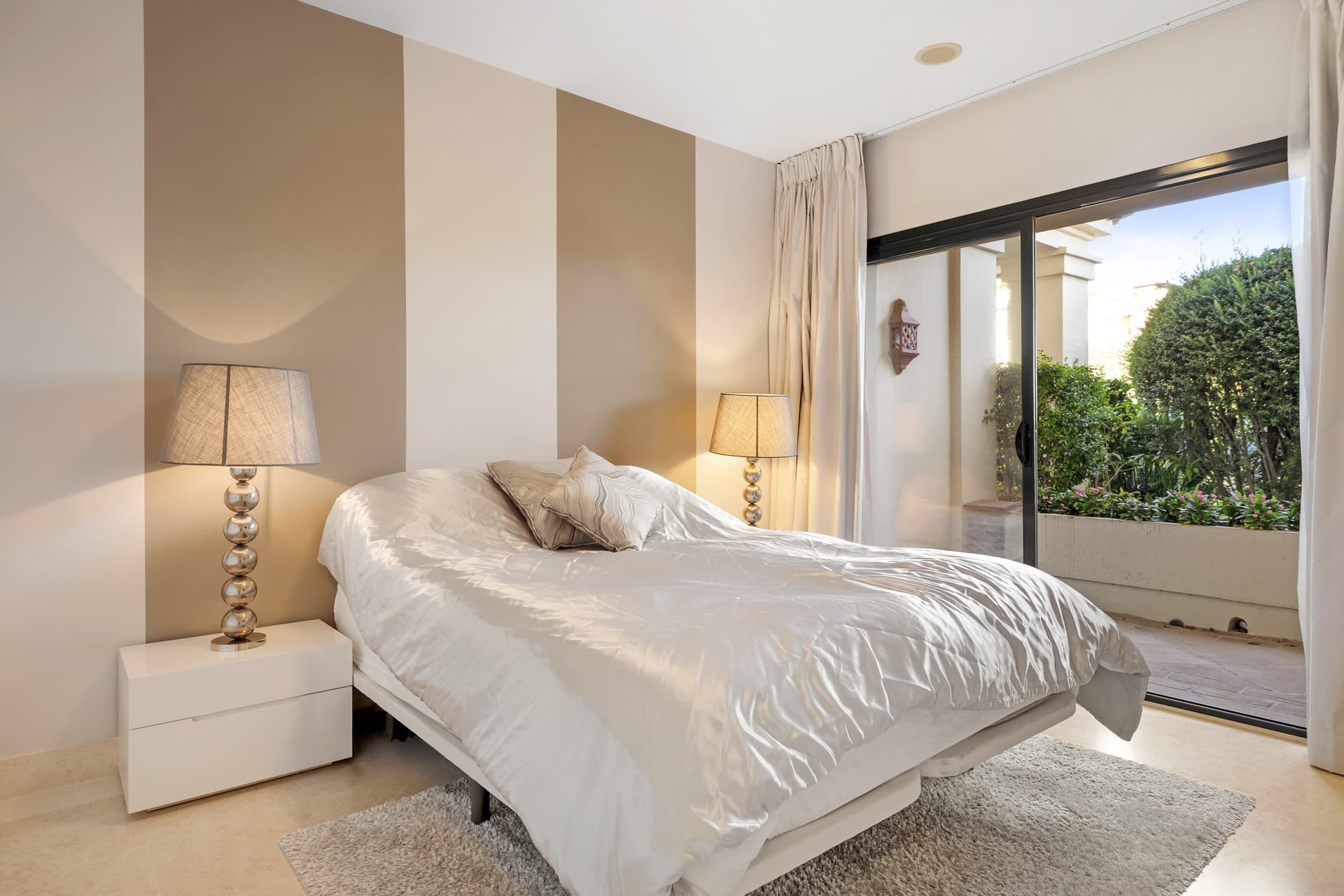 Ground Floor Apartment for Sale in Capanes del Golf, Benahavís – Luxury Gated Community