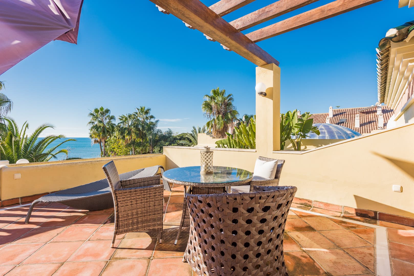 4 bed Villa for sale in Bahia de Marbella close to the beach.