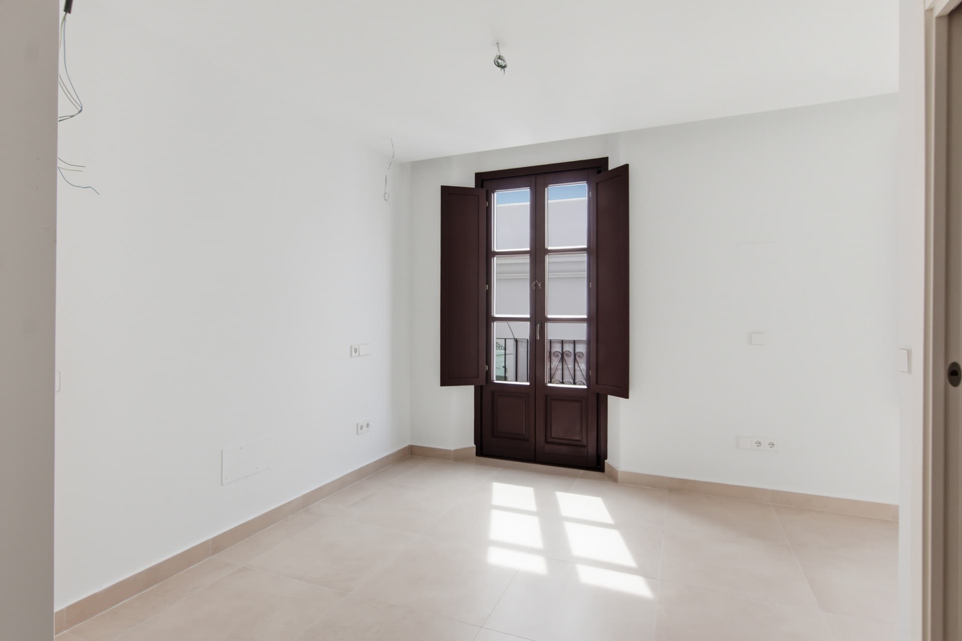 Brand New Contemporary 3-Bed Andalusian Townhouse For Sale in Estepona Old Town