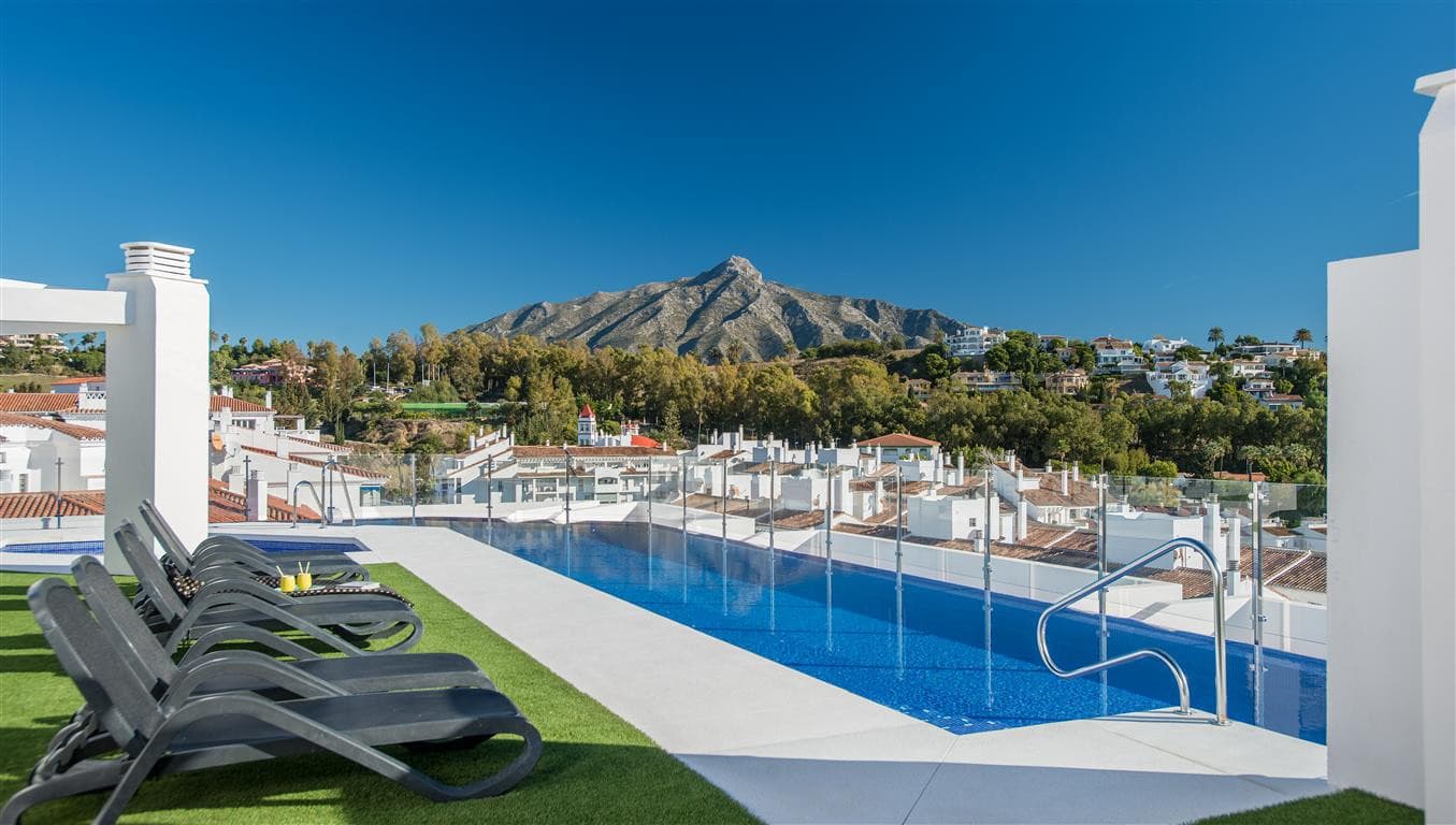 Marbella, with all amenities close at hand and just minutes from the coast