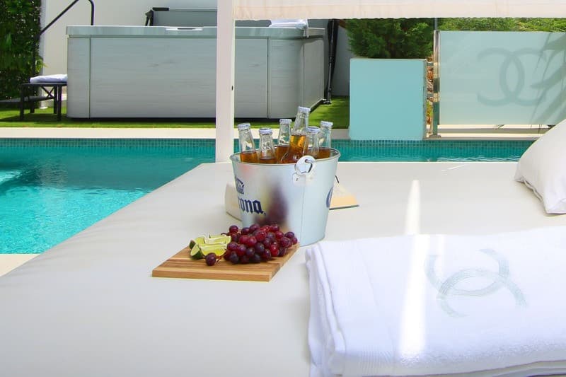 LUXURY