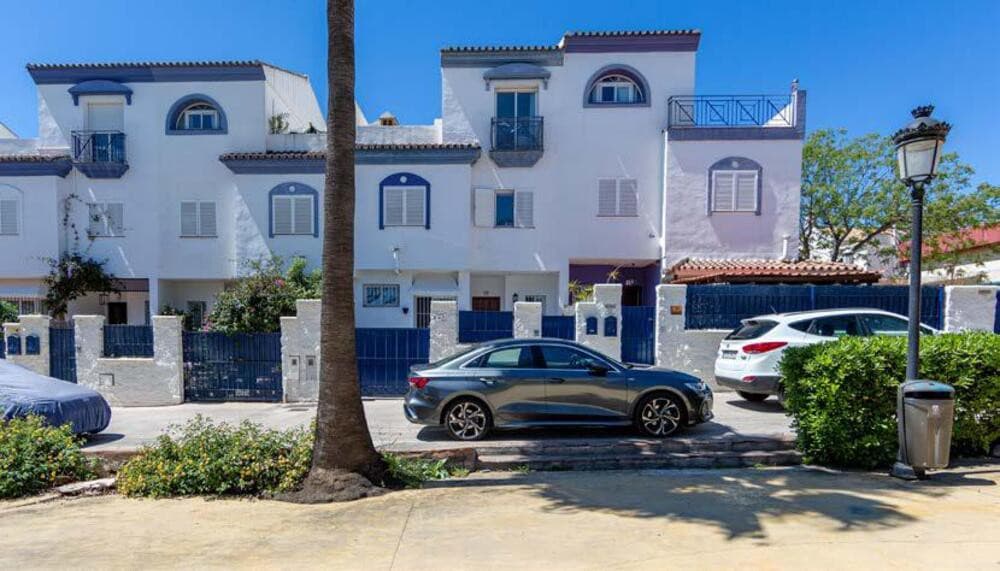 Ideal Townhouse in the Heart of San Pedro – Comfort, Location, and Lifestyle Discover the perfect combination of comfort