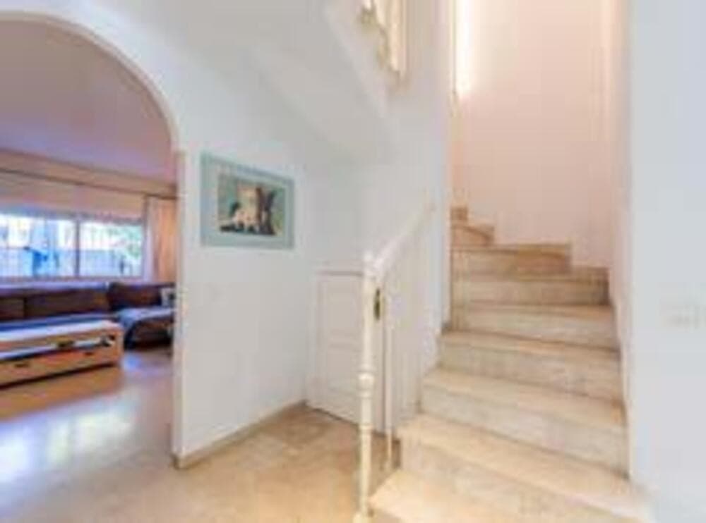 Ideal Townhouse in the Heart of San Pedro – Comfort, Location, and Lifestyle Discover the perfect combination of comfort