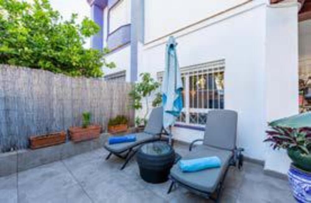 Ideal Townhouse in the Heart of San Pedro – Comfort, Location, and Lifestyle Discover the perfect combination of comfort
