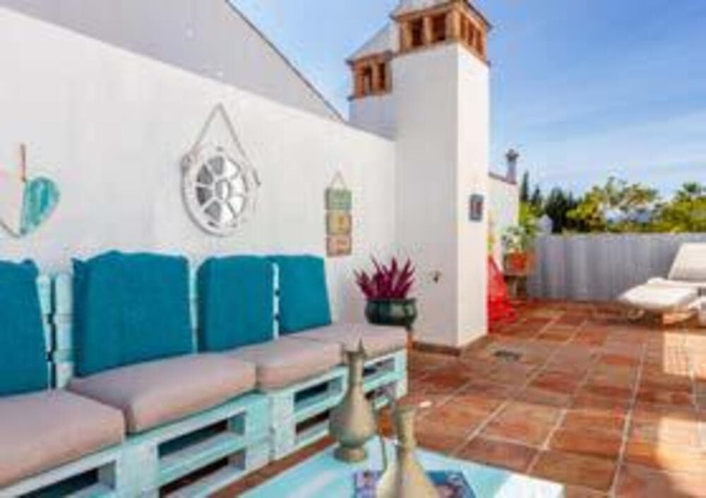 Ideal Townhouse in the Heart of San Pedro – Comfort, Location, and Lifestyle Discover the perfect combination of comfort