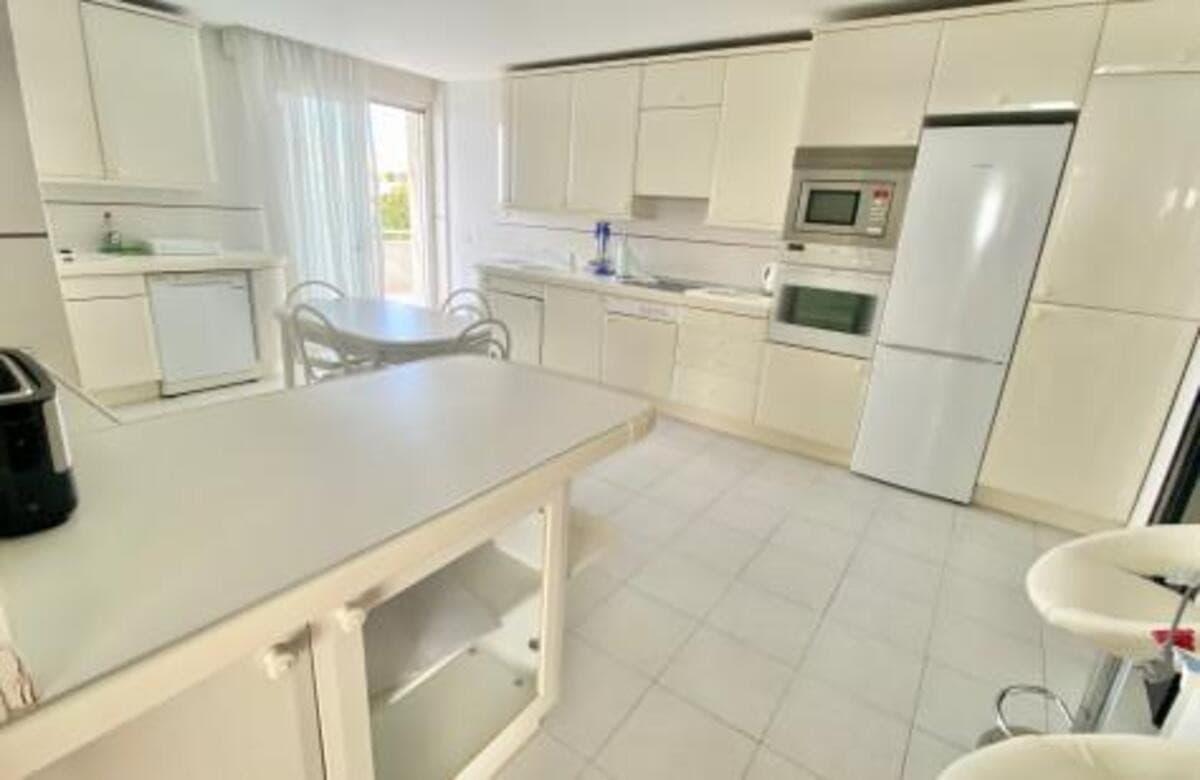 Luxury short-term rental apartment – Mare Nostrum, Marbella Enjoy an exclusive stay in one of Marbella’s most prestigiou