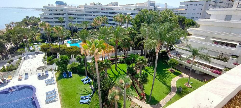Luxury short-term rental apartment – Mare Nostrum, Marbella Enjoy an exclusive stay in one of Marbella’s most prestigiou