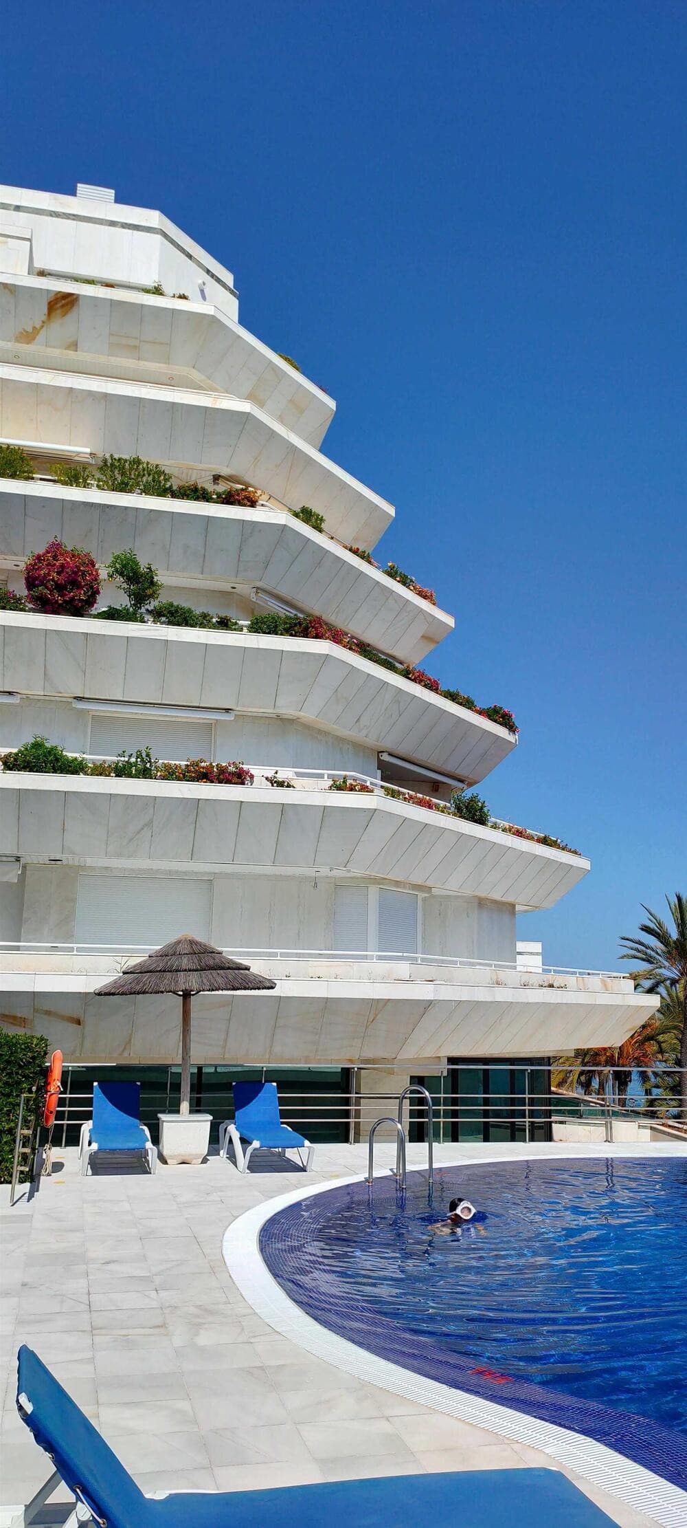 Luxury short-term rental apartment – Mare Nostrum, Marbella Enjoy an exclusive stay in one of Marbella’s most prestigiou
