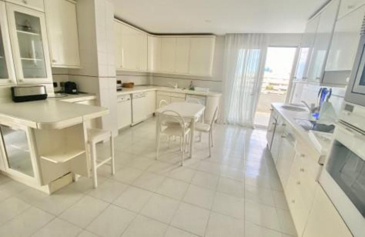 Luxury short-term rental apartment – Mare Nostrum, Marbella Enjoy an exclusive stay in one of Marbella’s most prestigiou