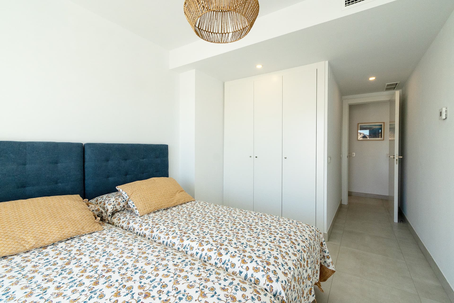 Exclusive luxury duplex penthouse with stunning sea and mountain views Discover this spectacular luxury duplex penthouse