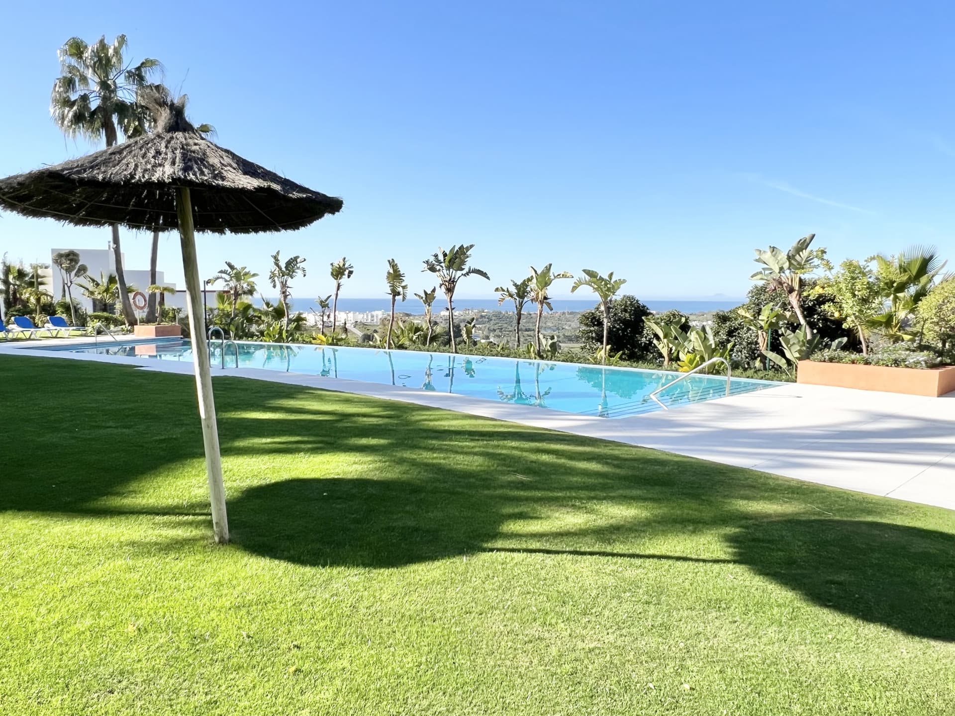 Apartamento de lujo en venta en Mirador Los Flamingos con vistas panorámicas y espectaculares del mar.