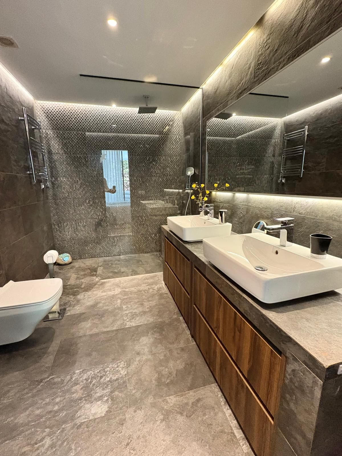 Fully renovated 2-bedroom apartment in Los Balcones de la Quinta, Benahavís