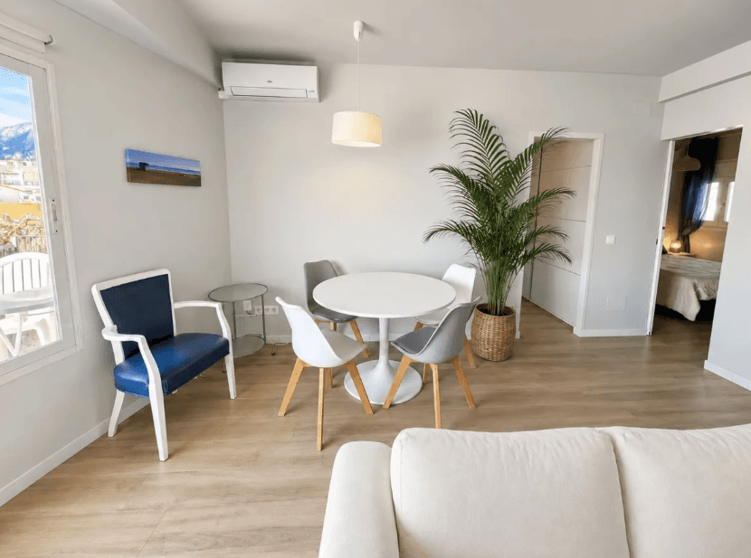 Modern Apartment with Tourist License – Marbella Center.