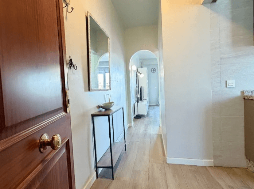 Modern Apartment with Tourist License – Marbella Center.
