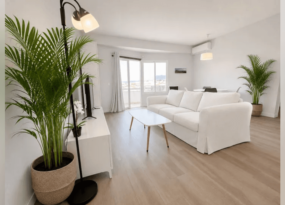 Modern Apartment with Tourist License – Marbella Center.