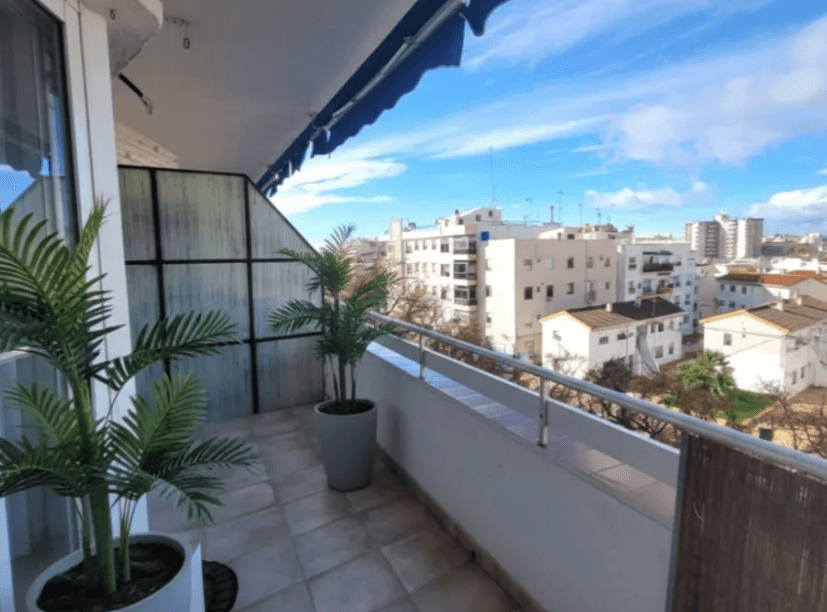 Modern Apartment with Tourist License – Marbella Center.