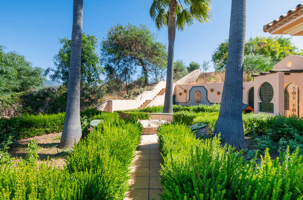 Exclusive Estate in Reinoso, Estepona