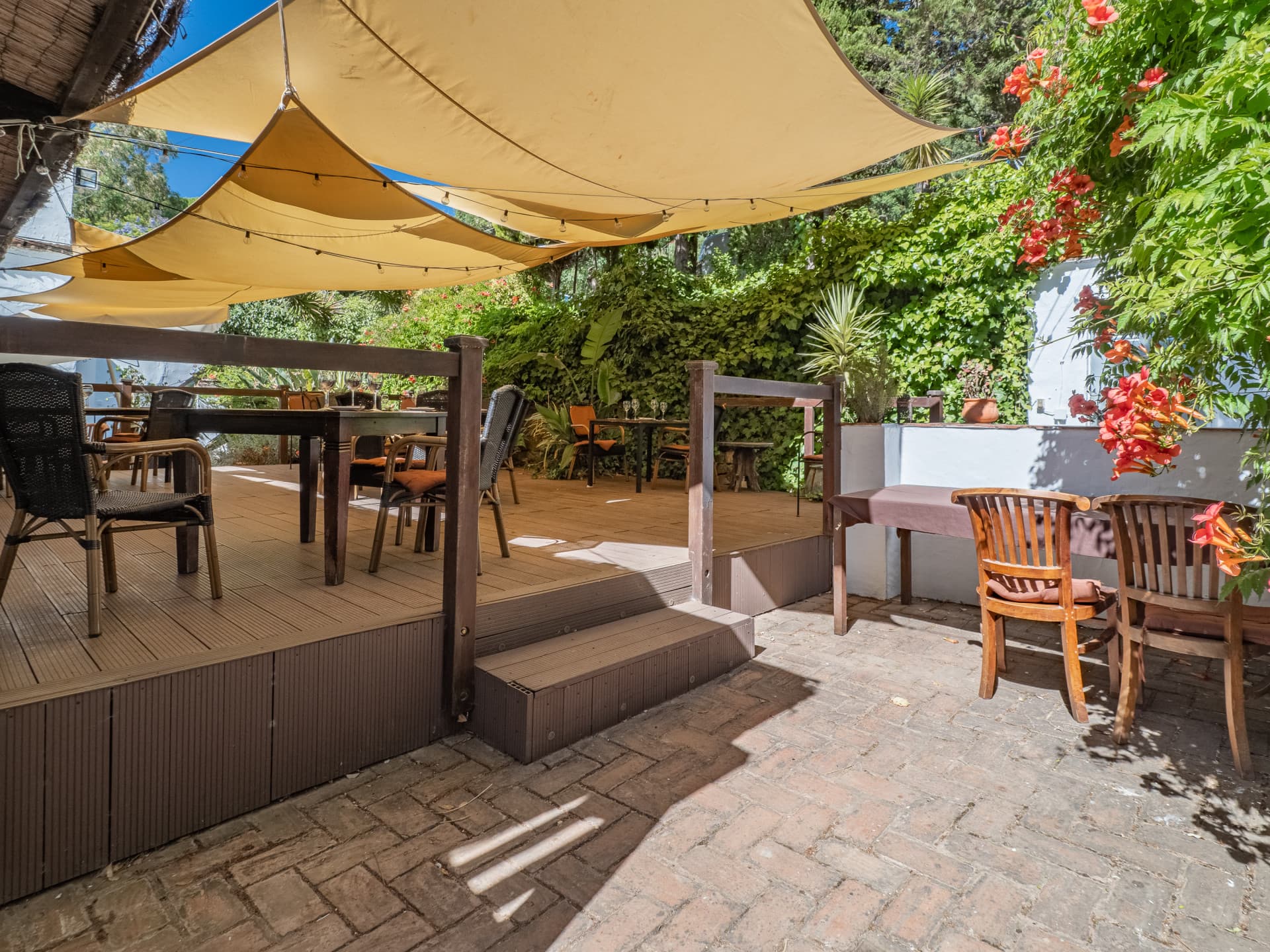 Charming and picturesque country house with swimming pool, located close to the village of Casares.