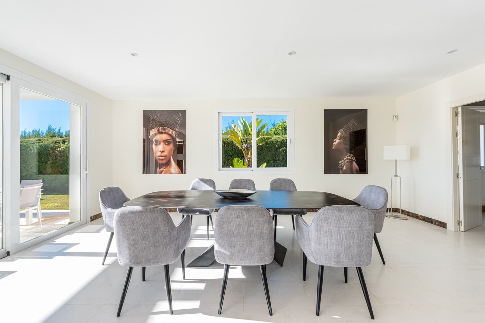 Luxury Frontline Golf Villa with Heated Pool in El Paraíso
