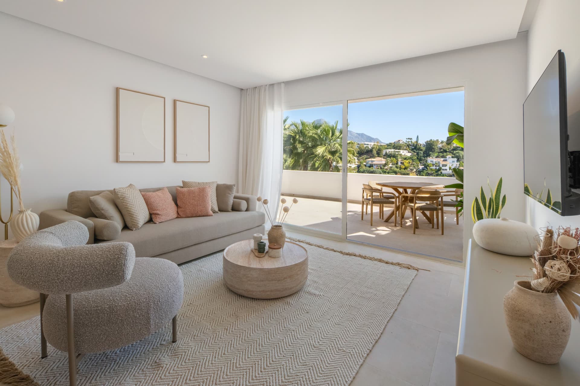 Stylish Two-Bedroom Apartment in Mirador La Quinta
