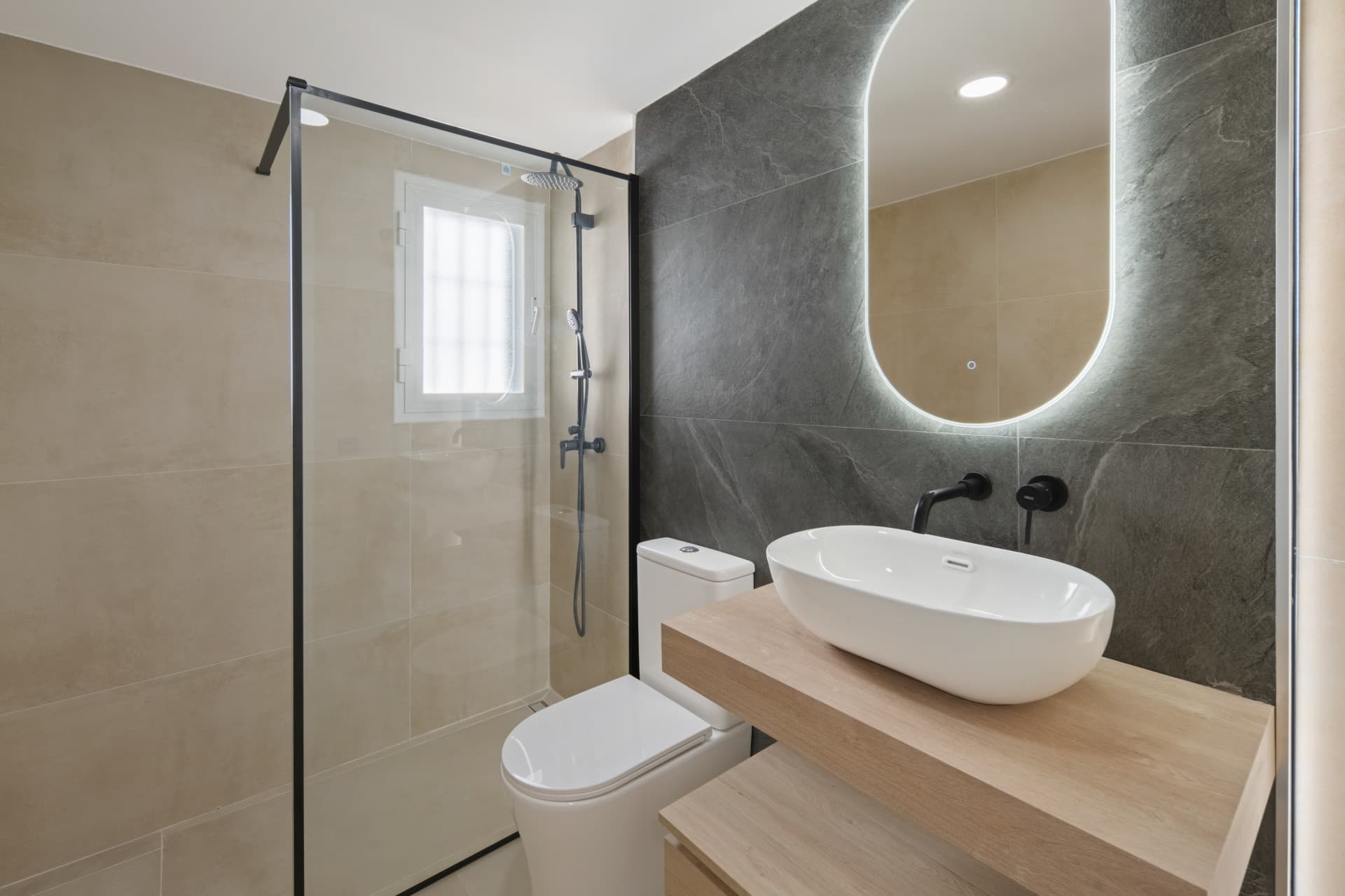 Stylish Two-Bedroom Apartment in Mirador La Quinta