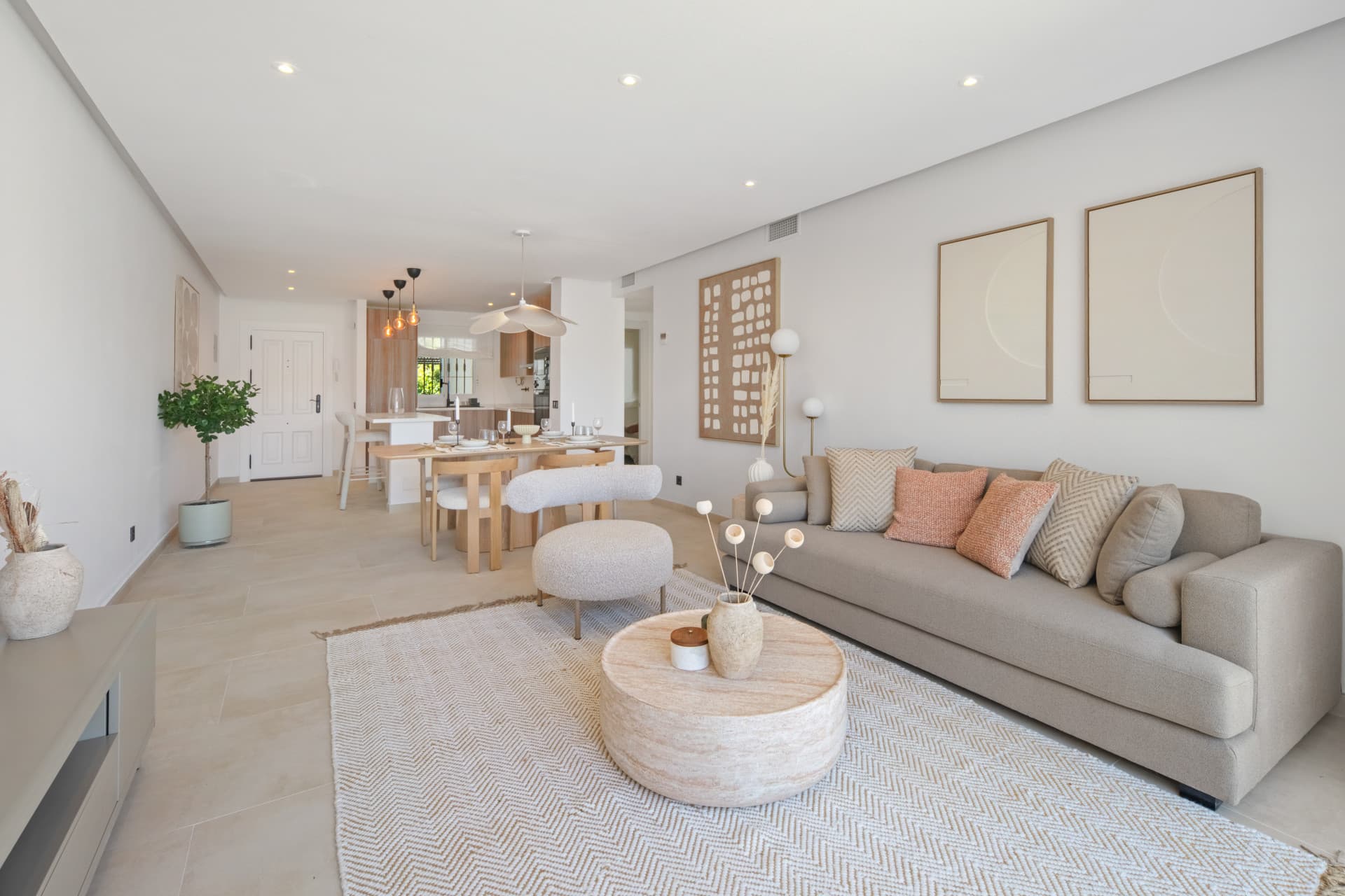 Stylish Two-Bedroom Apartment in Mirador La Quinta