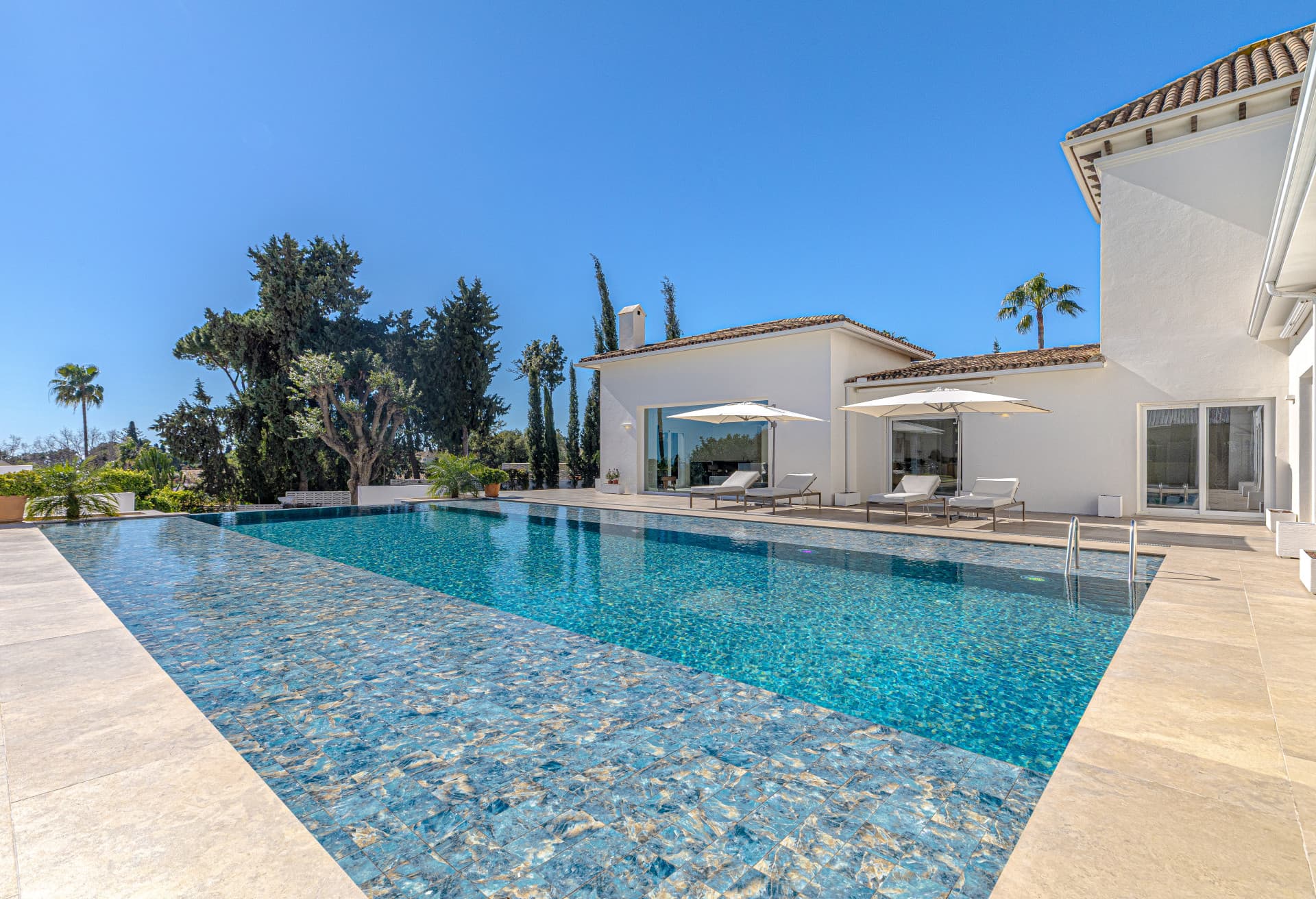 Exceptional Luxury Villa in Guadalmina Alta
