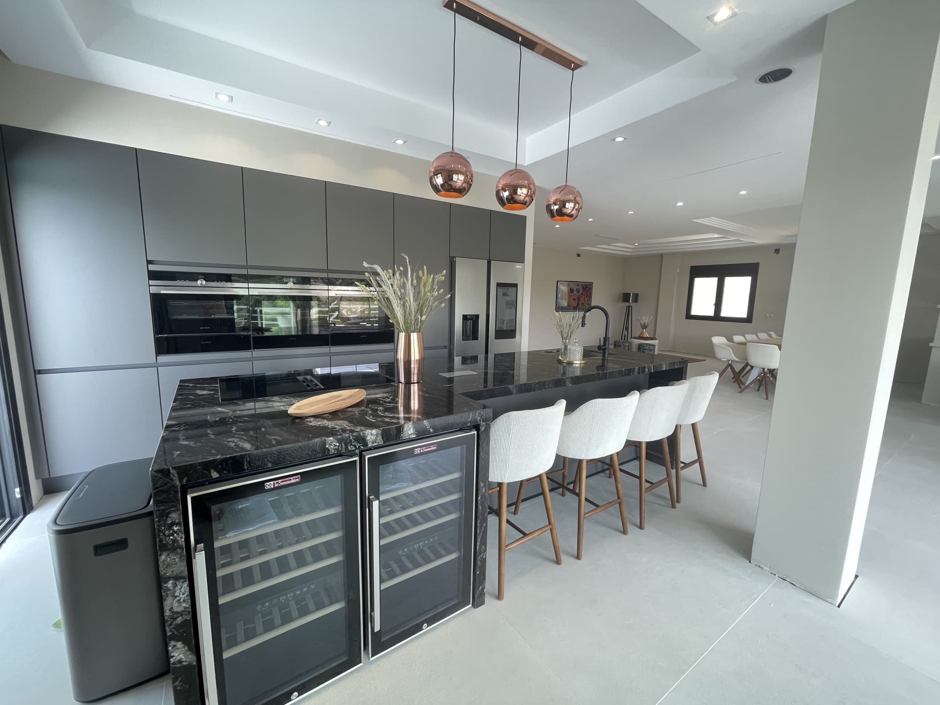 Stunning contemporary Villa for sale in Elviria, Marbella