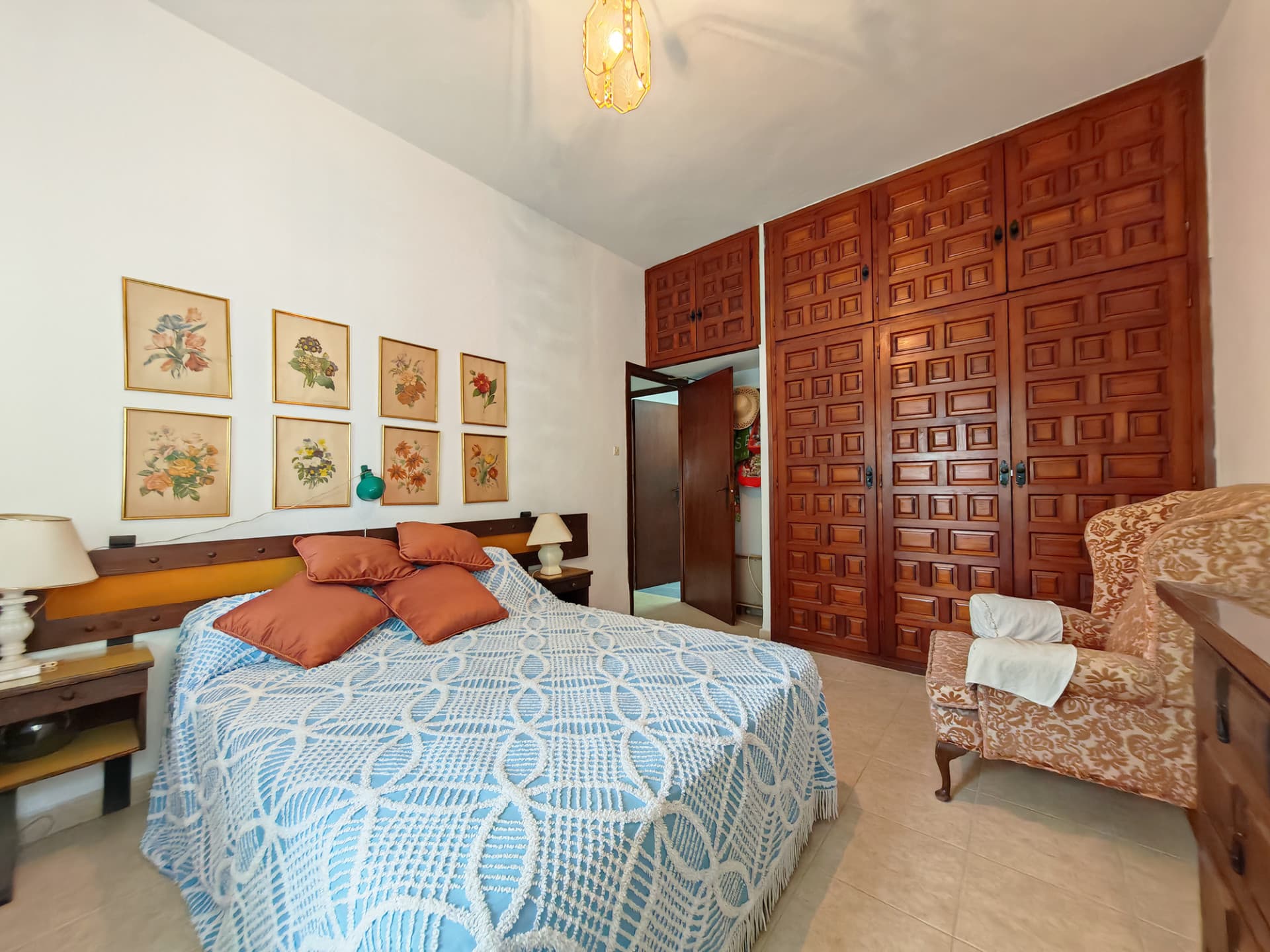Villa Renovation Opportunity with Two Independent Guest Bungalows Near Mijas Pueblo