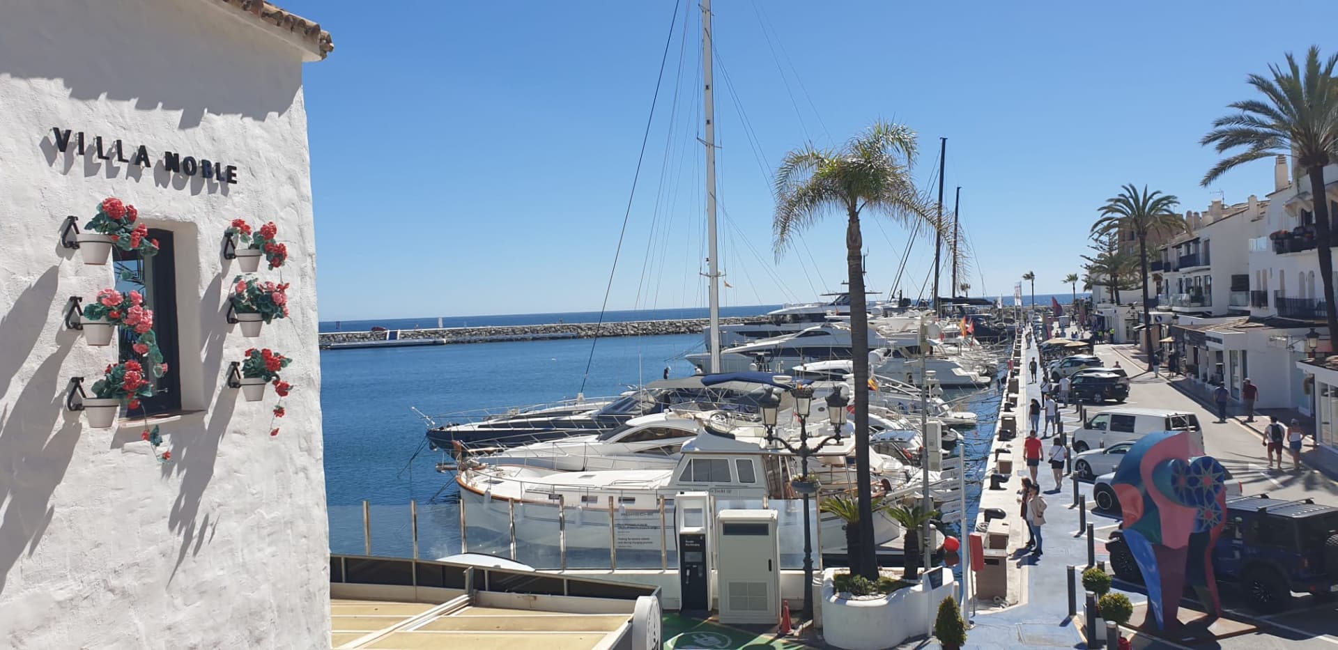 Prime location - Garage space for sale in the heart of Puerta Banus