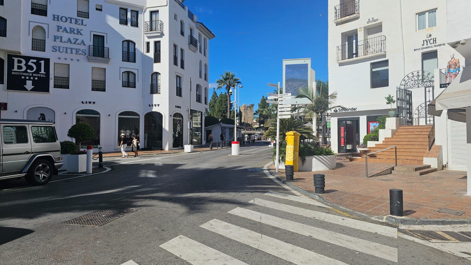 Prime location - Garage space for sale in the heart of Puerta Banus