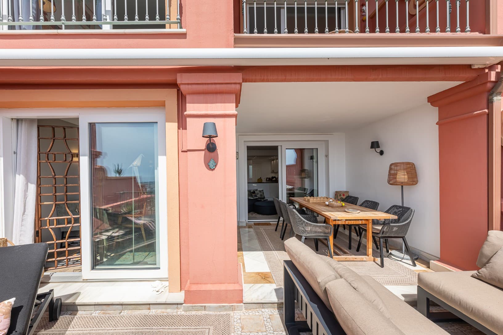 Exclusive Duplex Reformed with Panoramic Sea Views in La Quinta, Benahavís