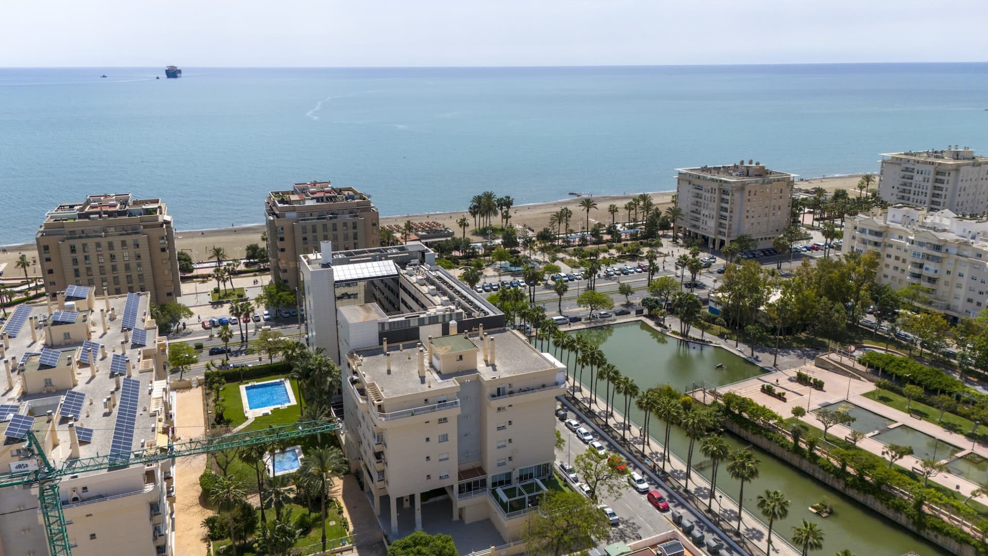 Milabeka, an exclusive boutique development of 10 contemporary residences just 200 metres from the beach in Málaga.