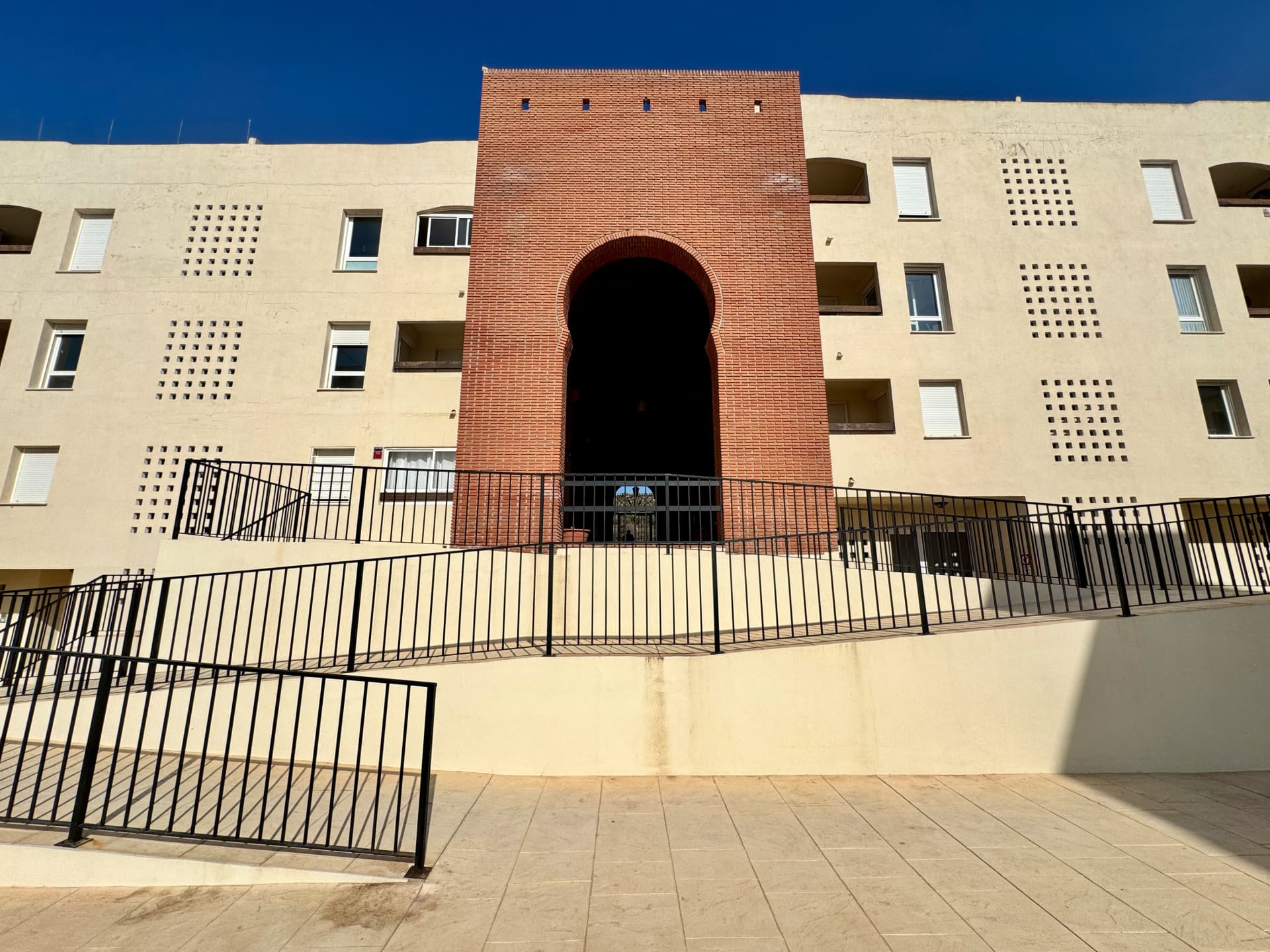 Bright duplex with large terraces and panoramic views, La Duquesa