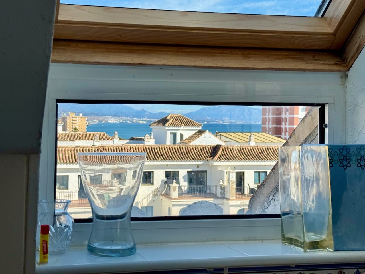 3-bed top-floor penthouse with sea and marina views, Puerto de la Duquesa