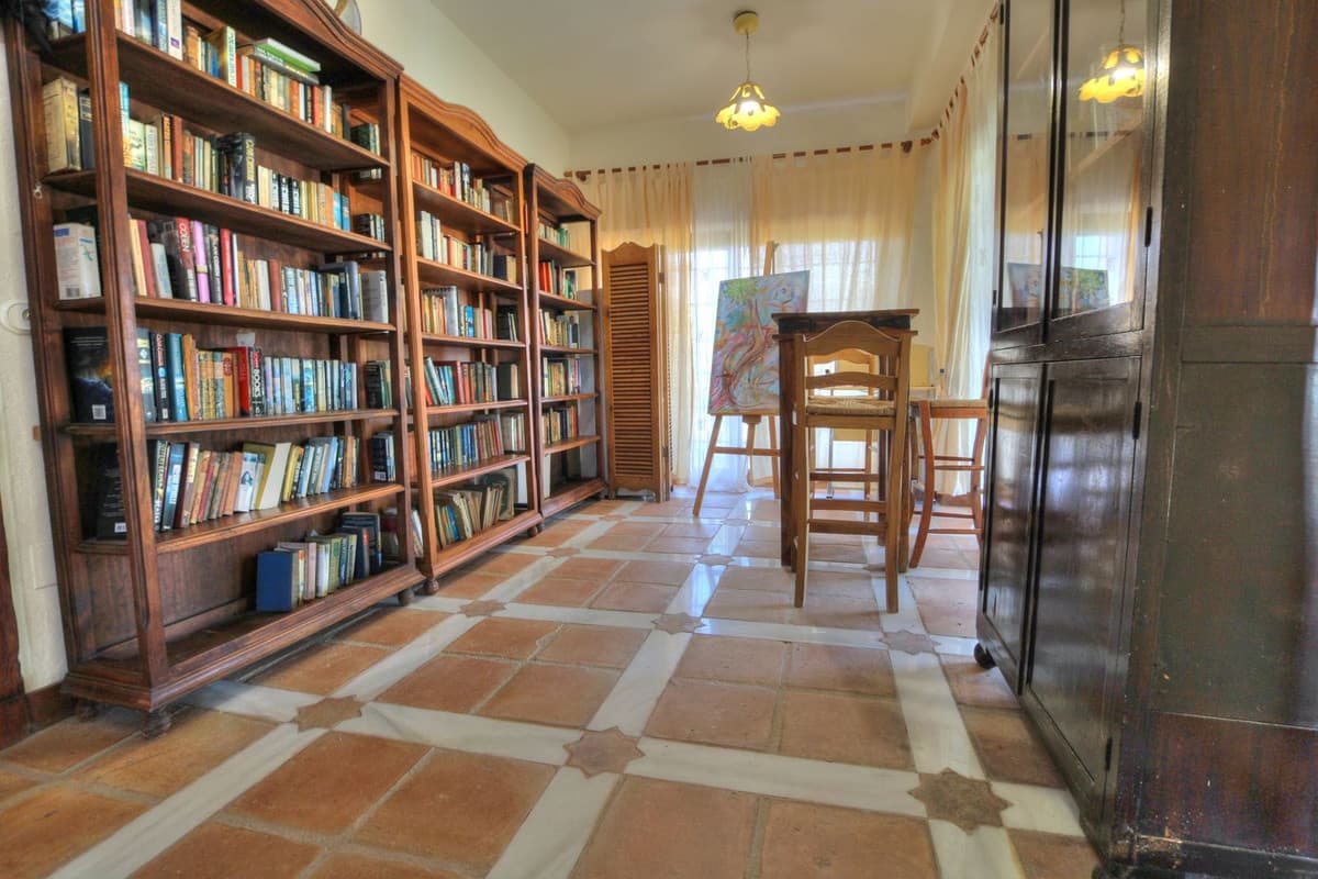 Stunning Finca - Ideal for a Retreat in La Cala de Mijas Area