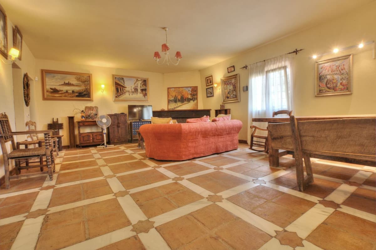 Stunning Finca - Ideal for a Retreat in La Cala de Mijas Area