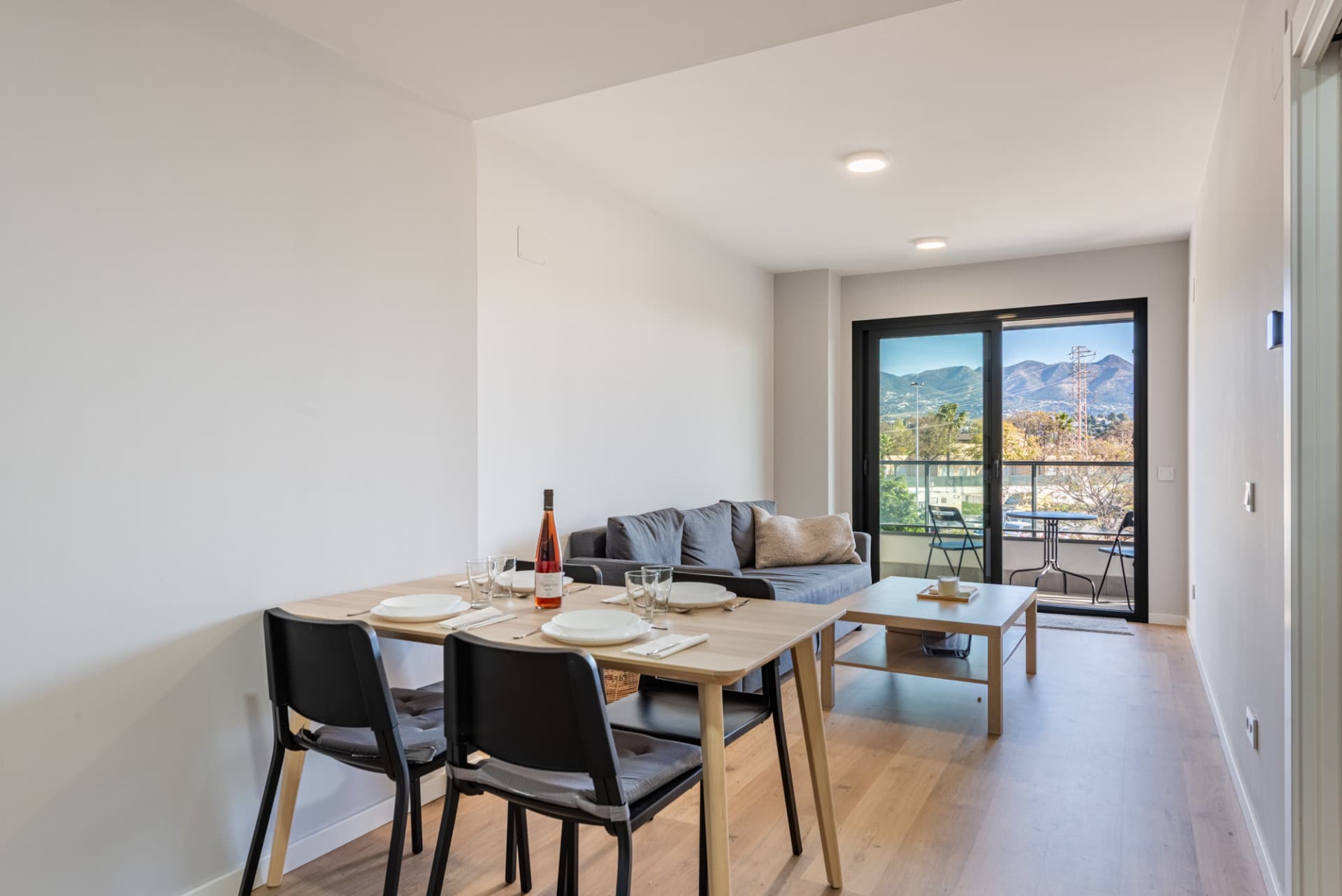 Brand new 3-Bedroom Apartment in Las Lagunas, Mijas Costa