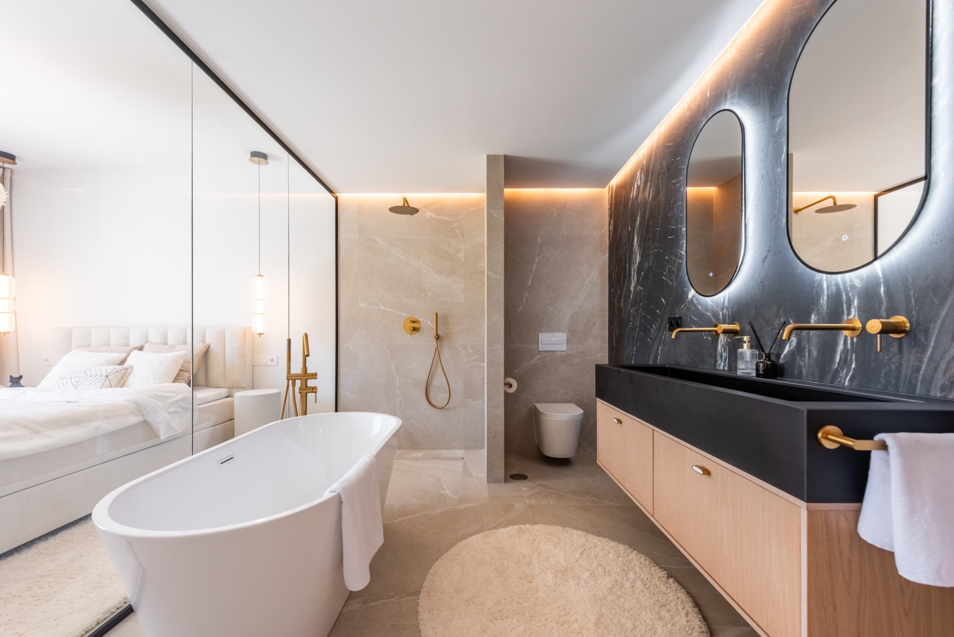 Refurbished 4-bedroom townhouse