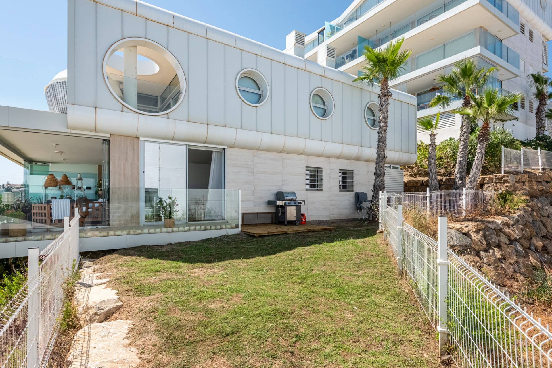 Three bedroom apartment with panoramic sea view in MedOne, El Higueron
