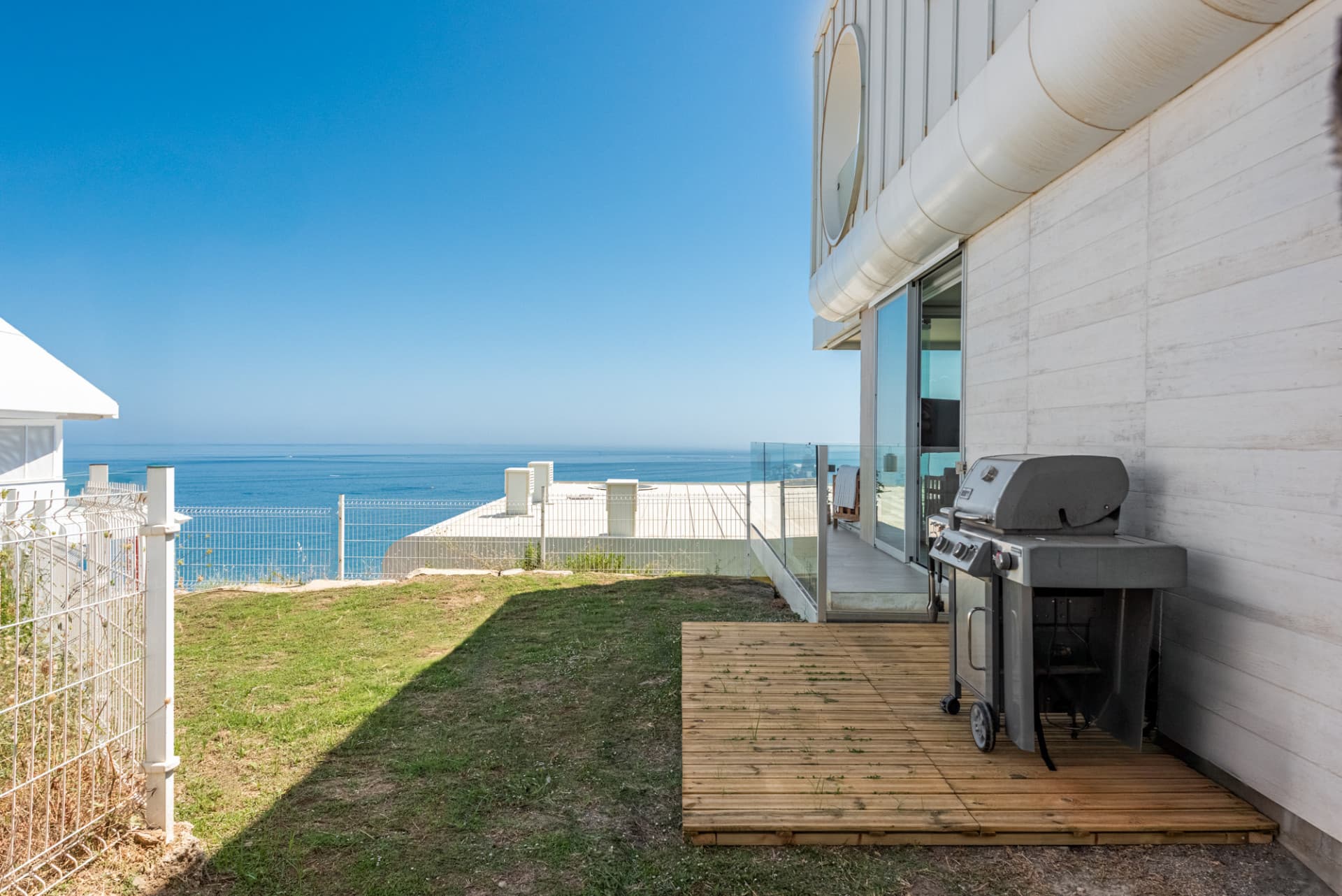 Three bedroom apartment with panoramic sea view in MedOne, El Higueron