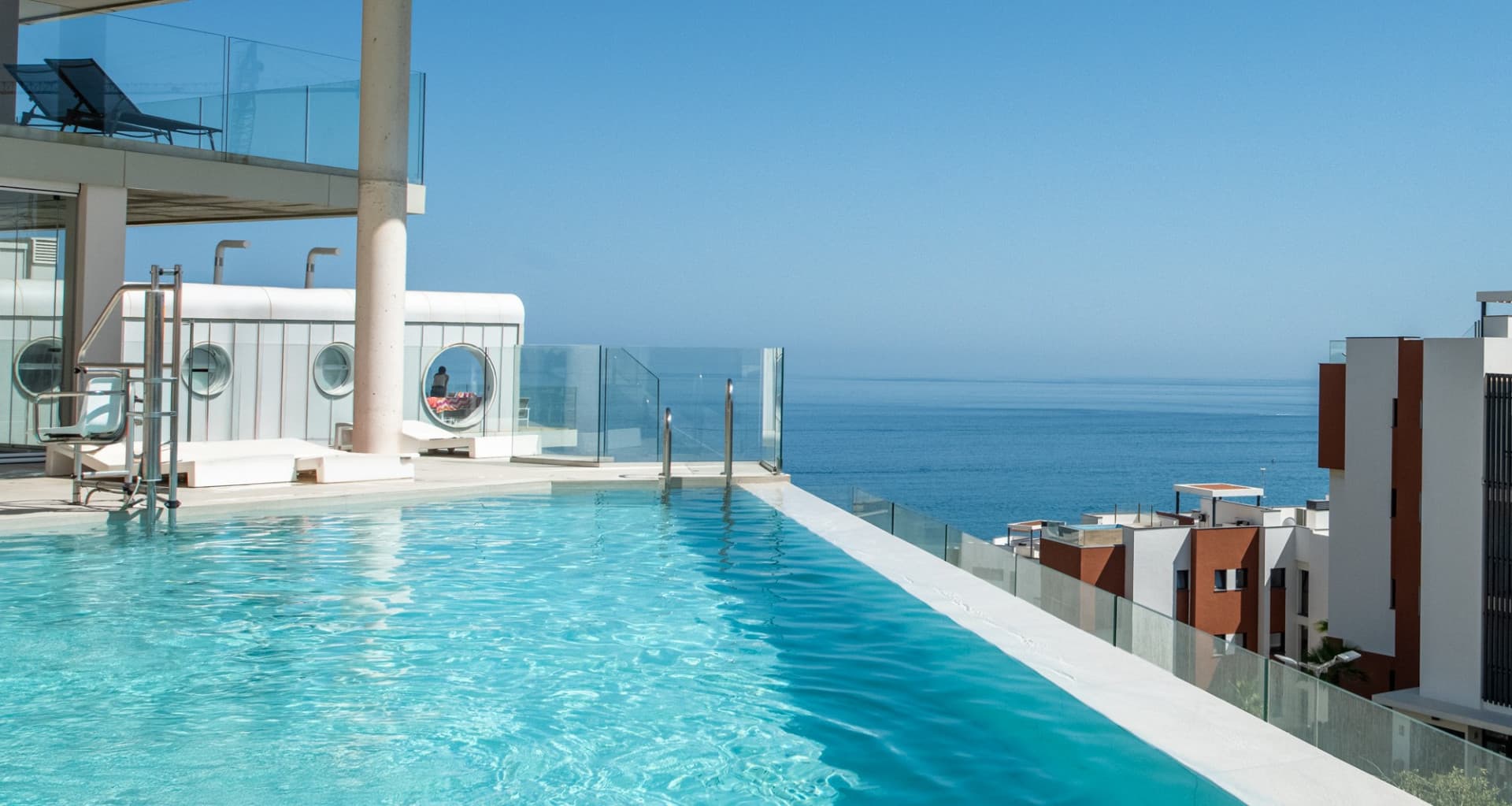 Three bedroom apartment with panoramic sea view in MedOne, El Higueron