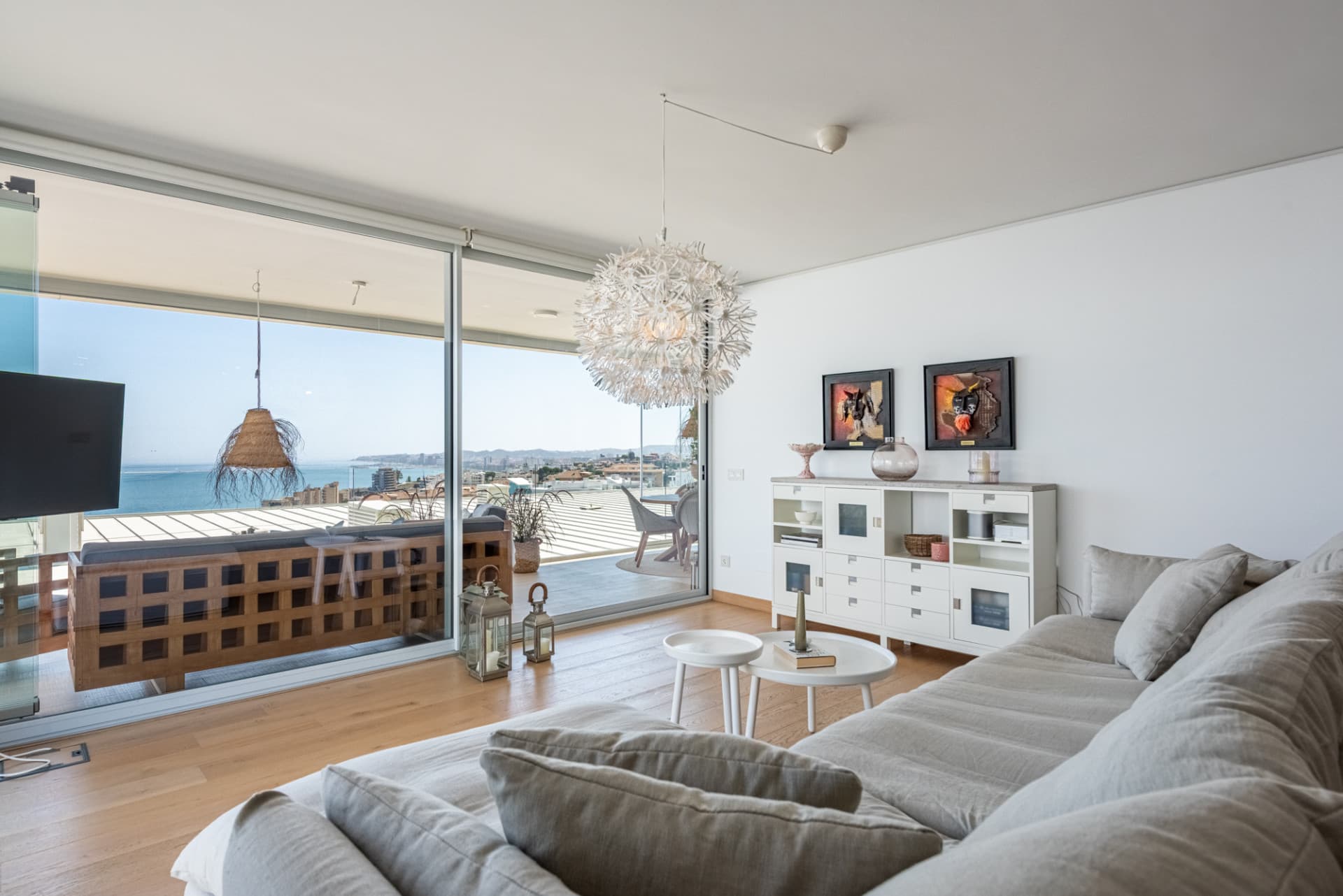 Three bedroom apartment with panoramic sea view in MedOne, El Higueron