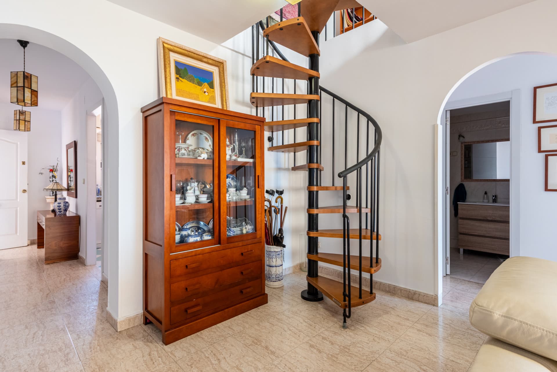 4-bedroom, 3-bathroom duplex penthouse with sea views