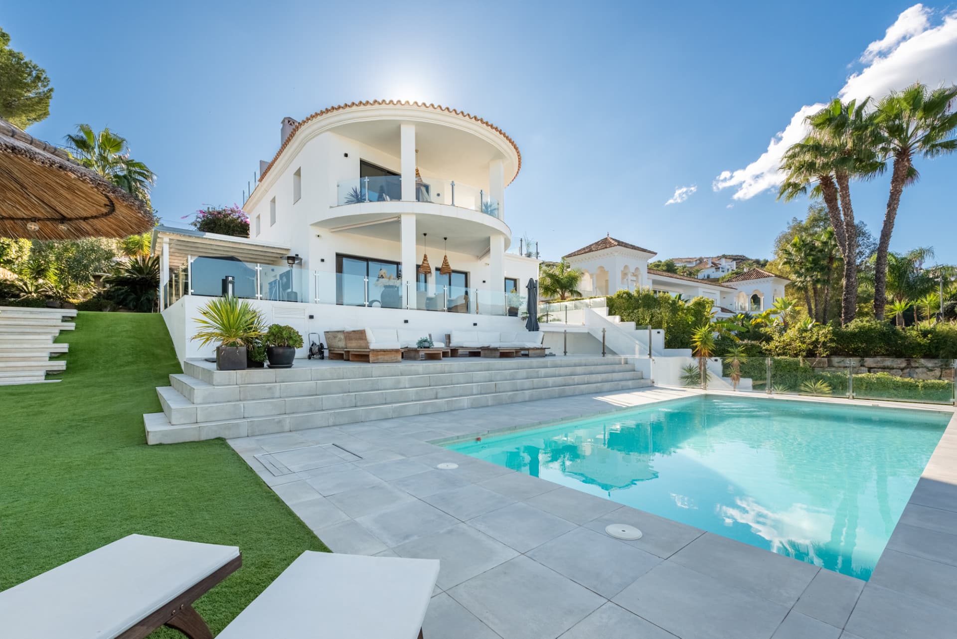 Exclusive Golf Lifestyle Villa with Panoramic Views in La Cala Golf
