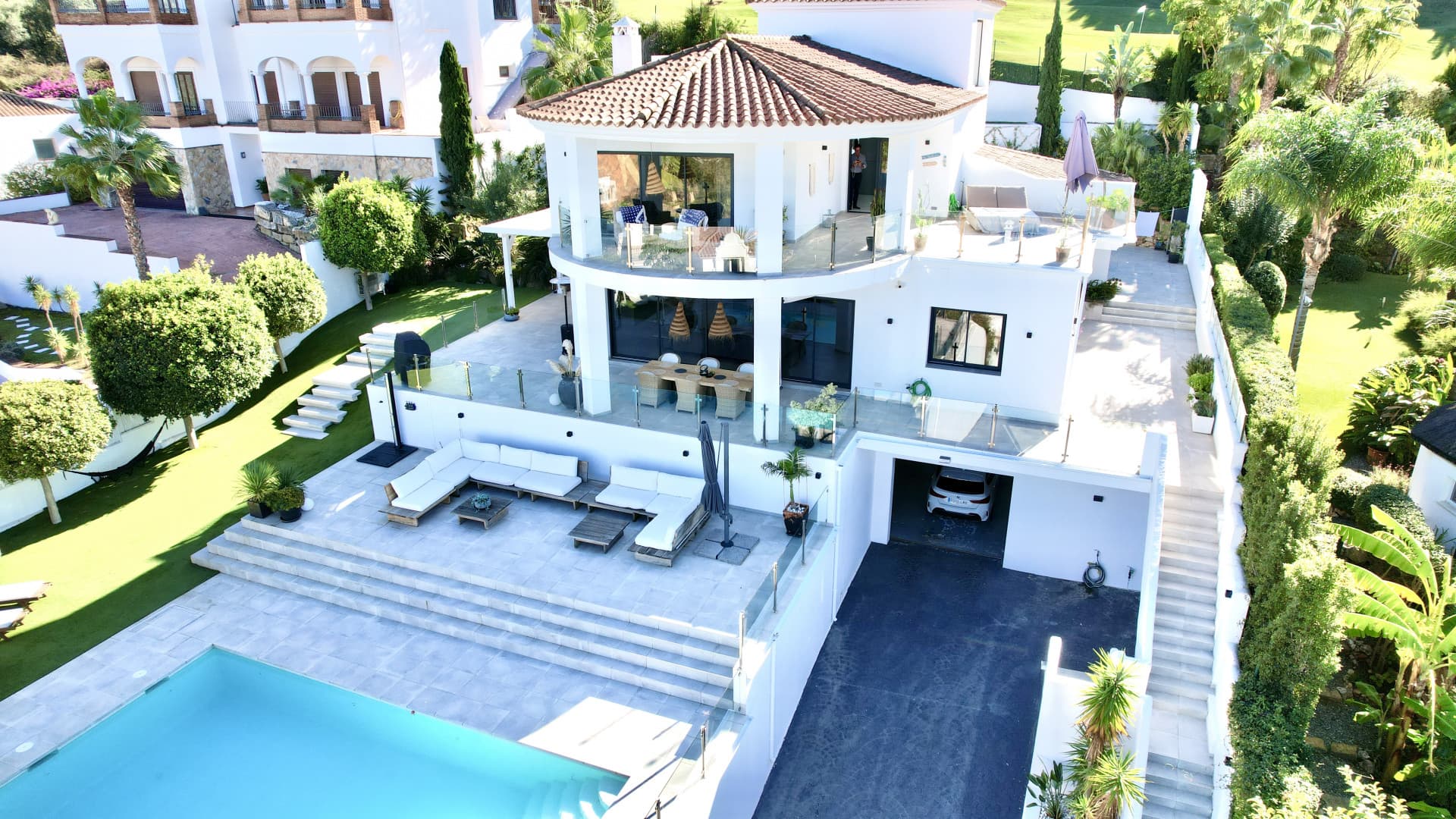 Exclusive Golf Lifestyle Villa with Panoramic Views in La Cala Golf