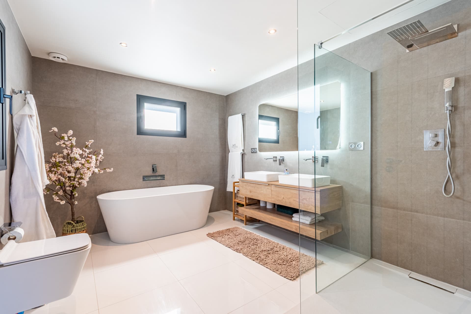 Exclusive Golf Lifestyle Villa with Panoramic Views in La Cala Golf