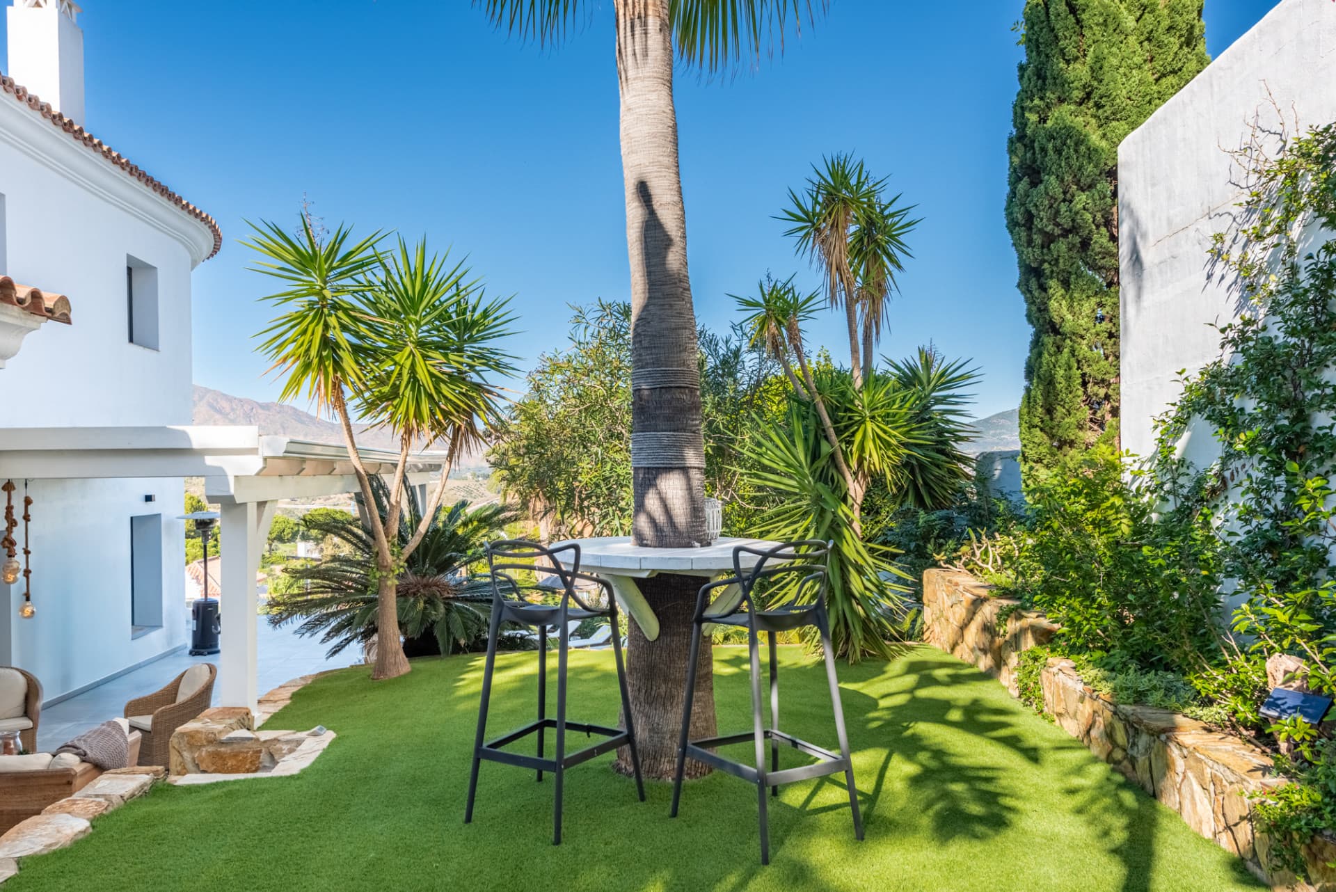 Exclusive Golf Lifestyle Villa with Panoramic Views in La Cala Golf