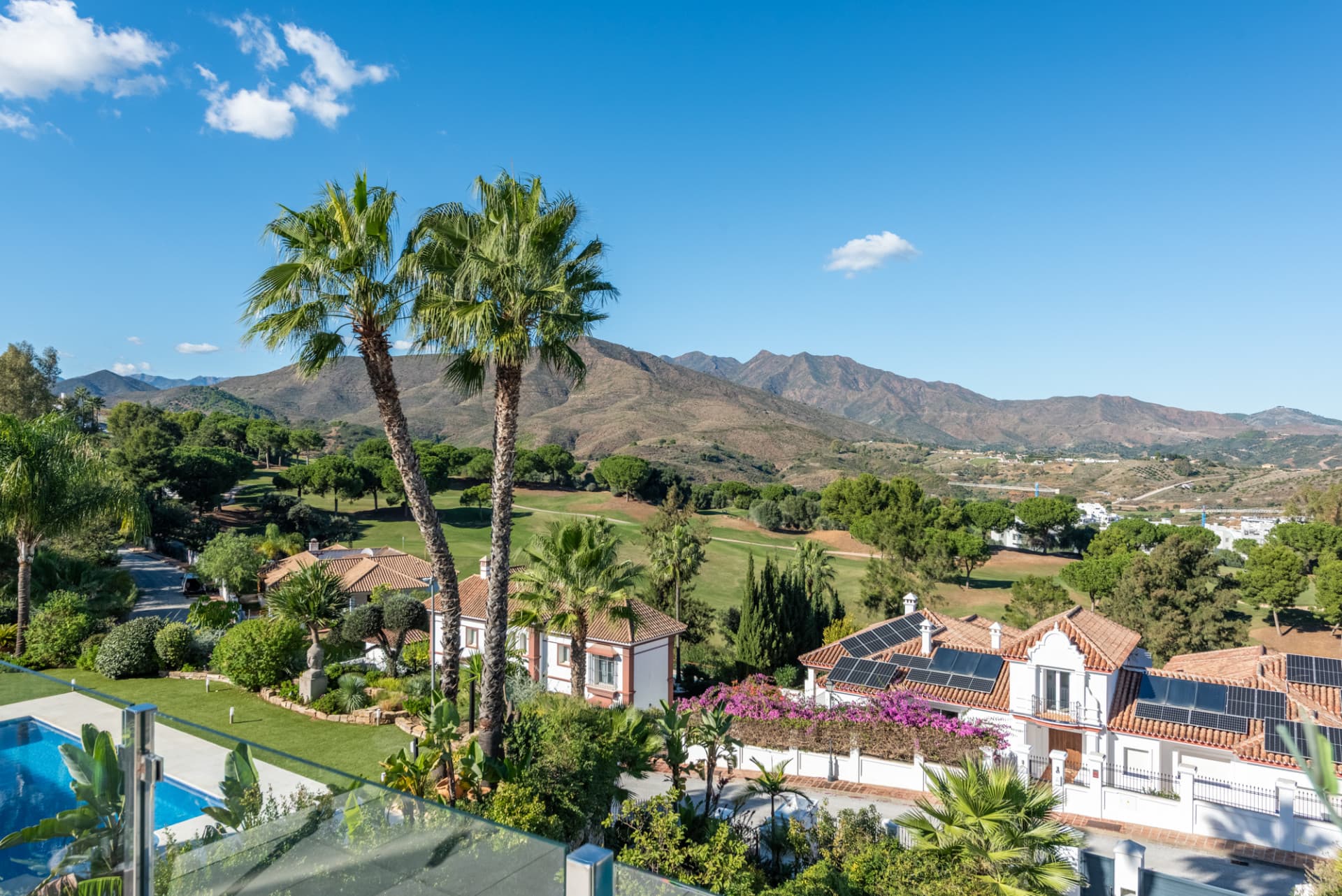 Exclusive Golf Lifestyle Villa with Panoramic Views in La Cala Golf