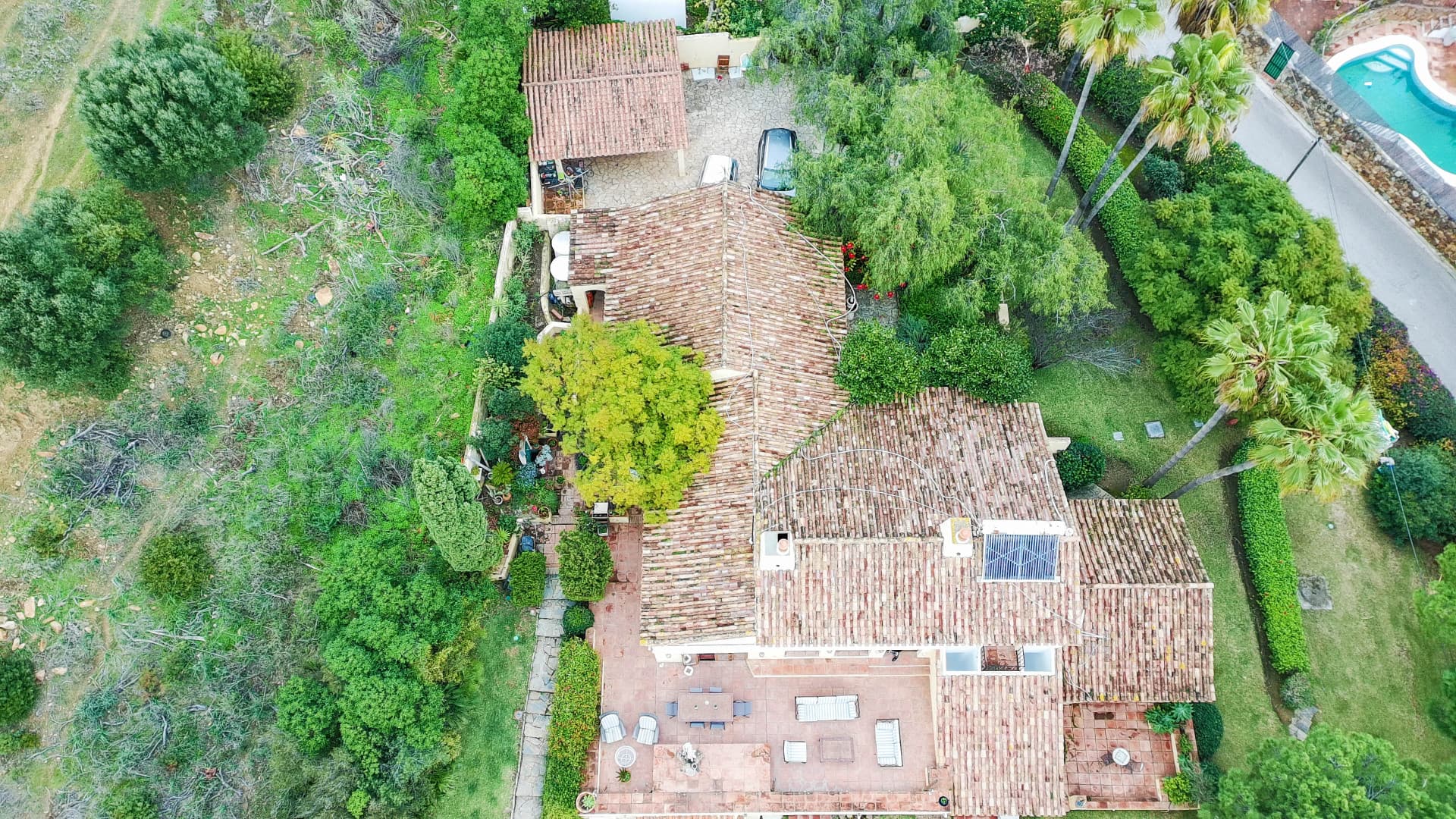 Spacious villa on an equally spacious plot in Bahía Dorada
